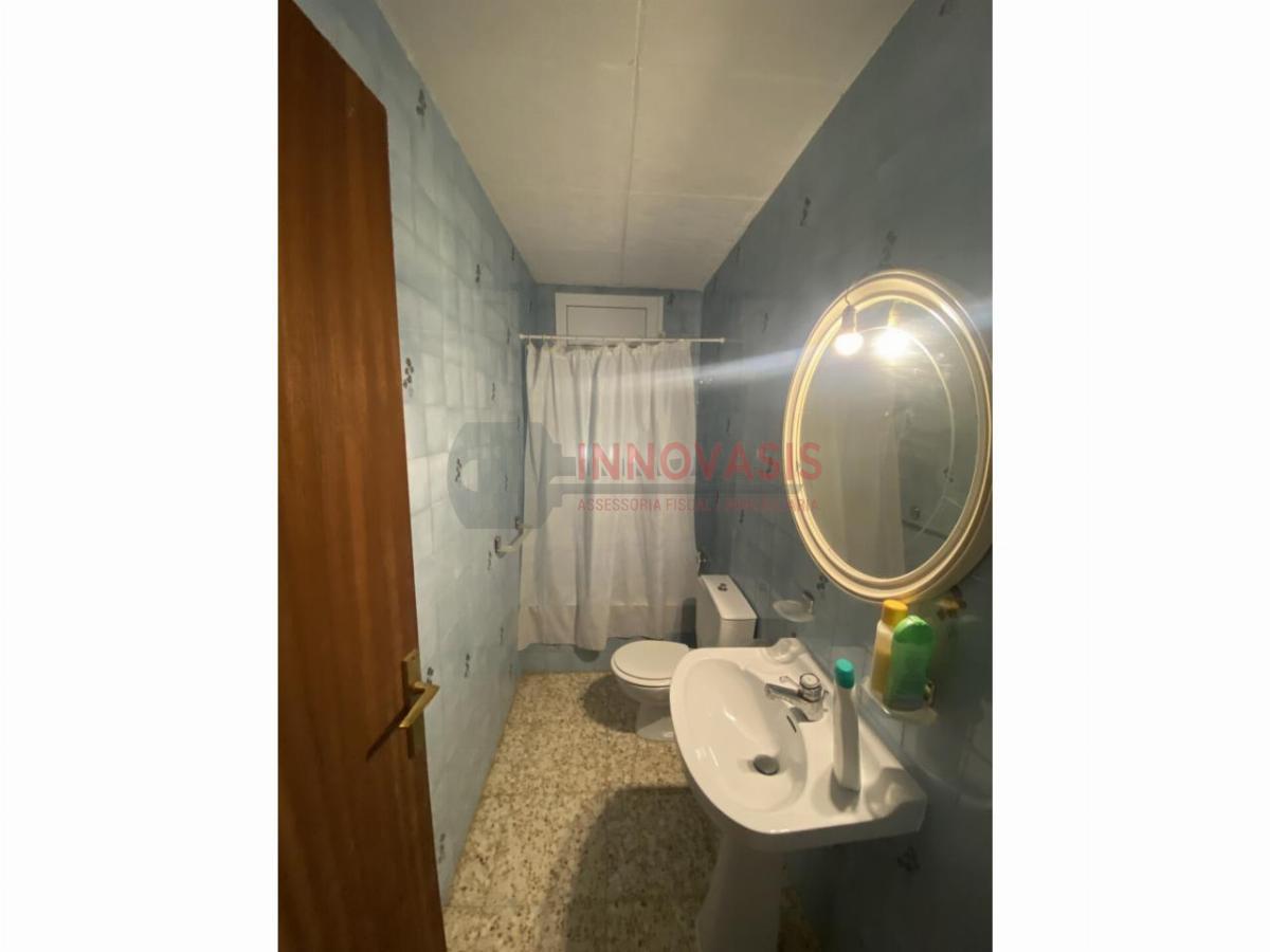 For sale of house in Torrelles de Foix