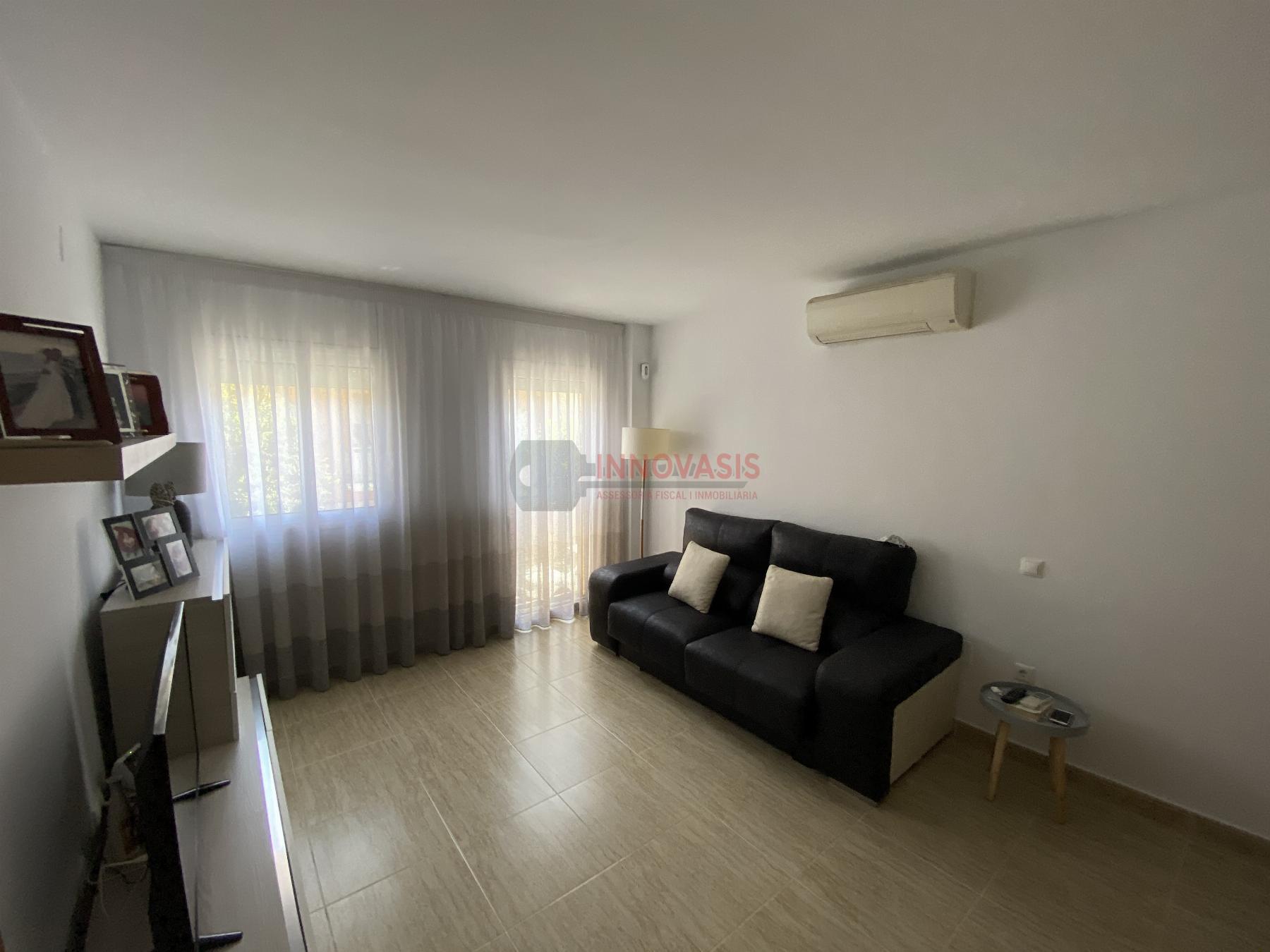 For sale of flat in Sant Martí Sarroca