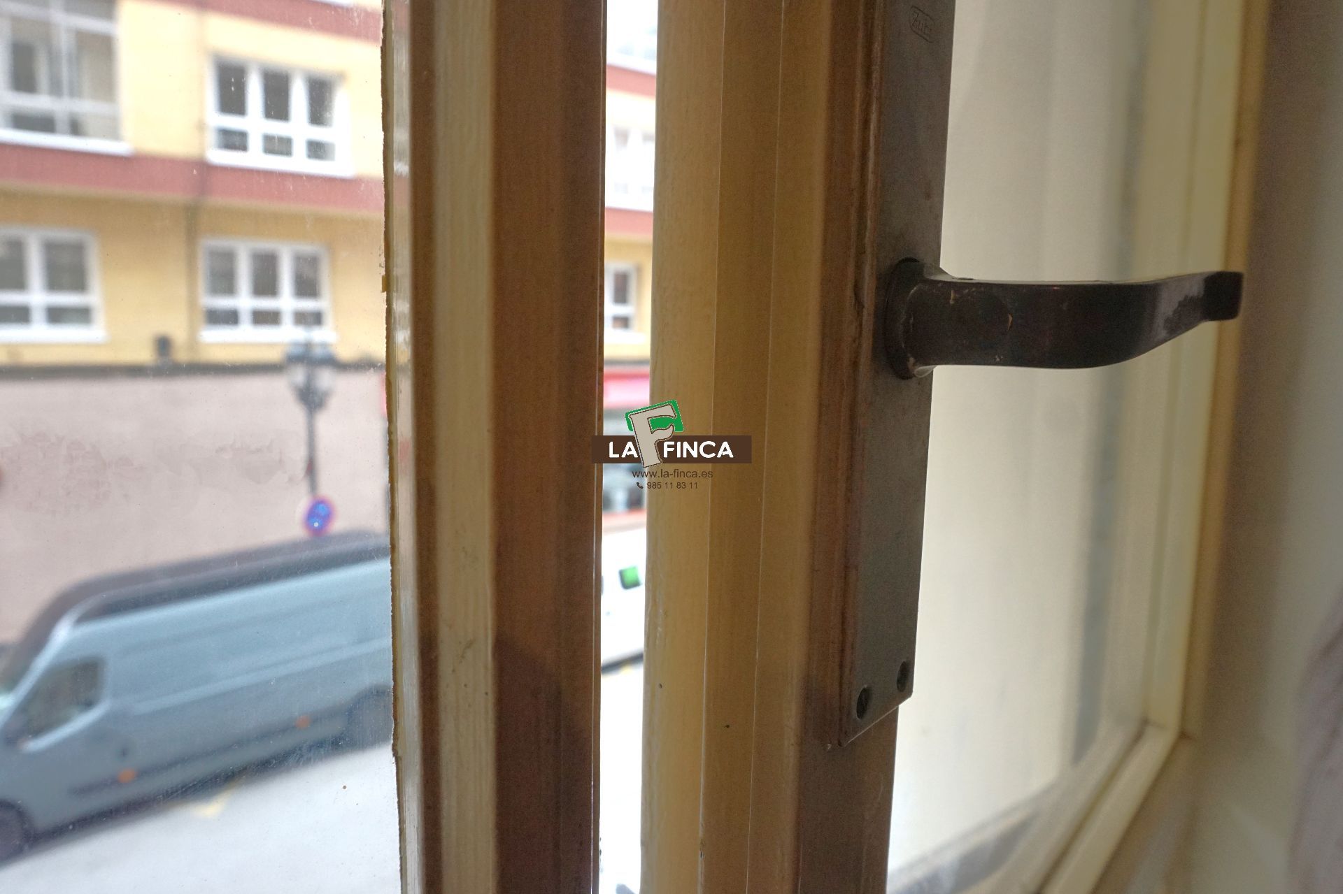 For sale of flat in Oviedo