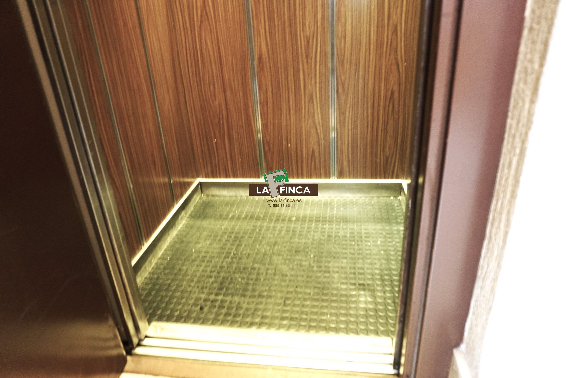 For sale of flat in Oviedo