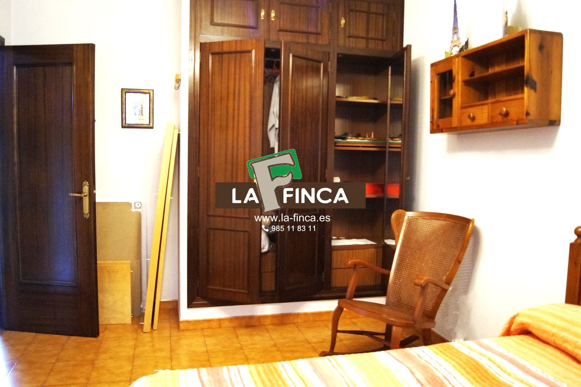 For sale of villa in Siero