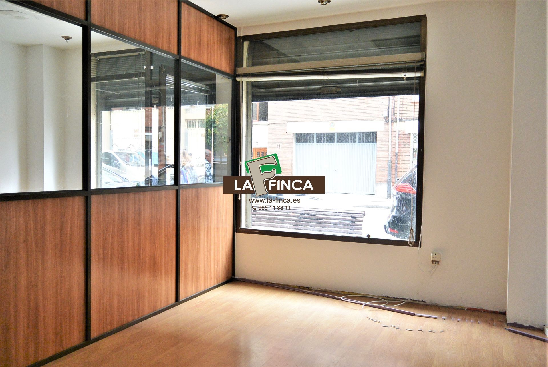 For sale of premises in Oviedo