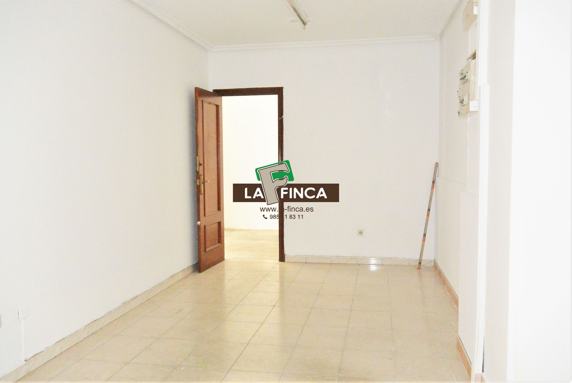 For sale of premises in Oviedo