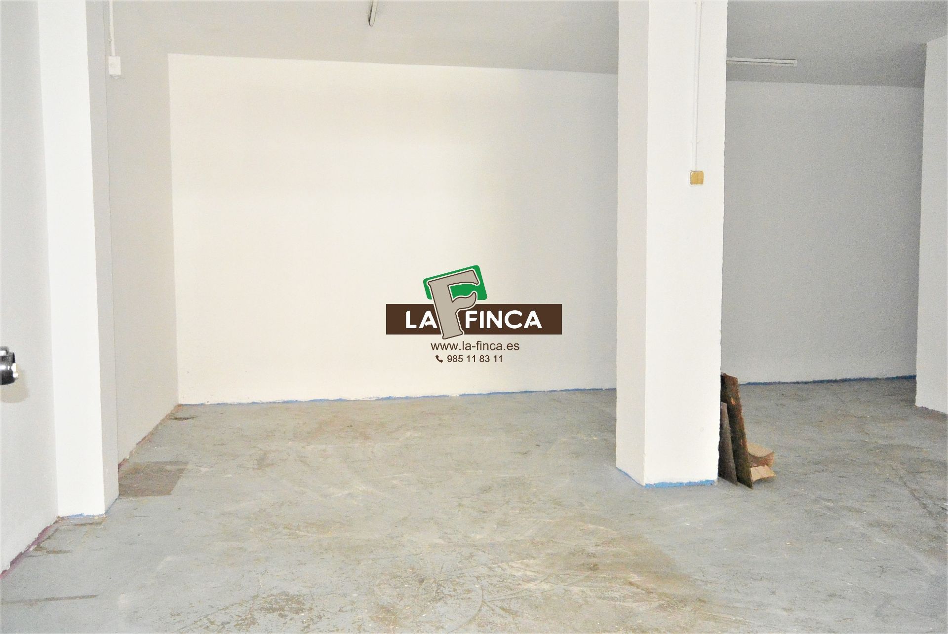 For sale of premises in Oviedo