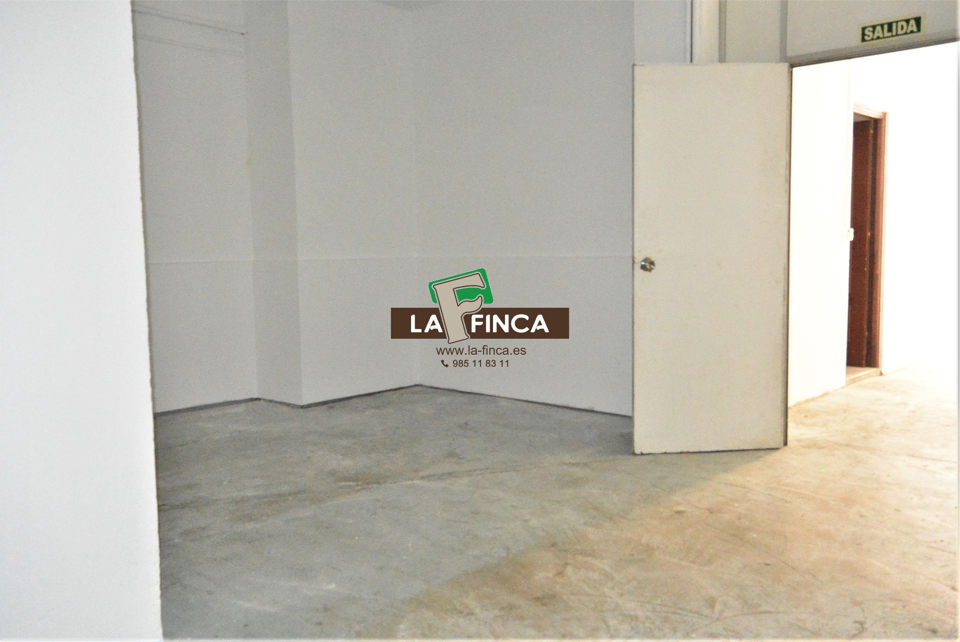 For sale of premises in Oviedo
