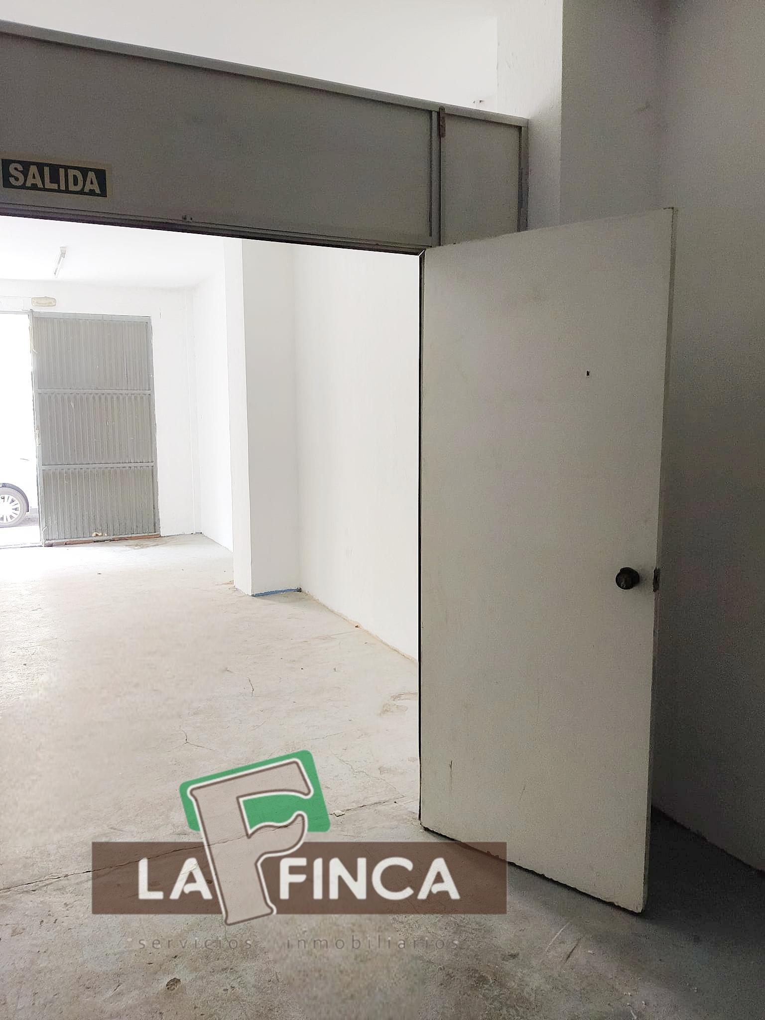 Venta de local en Oviedo