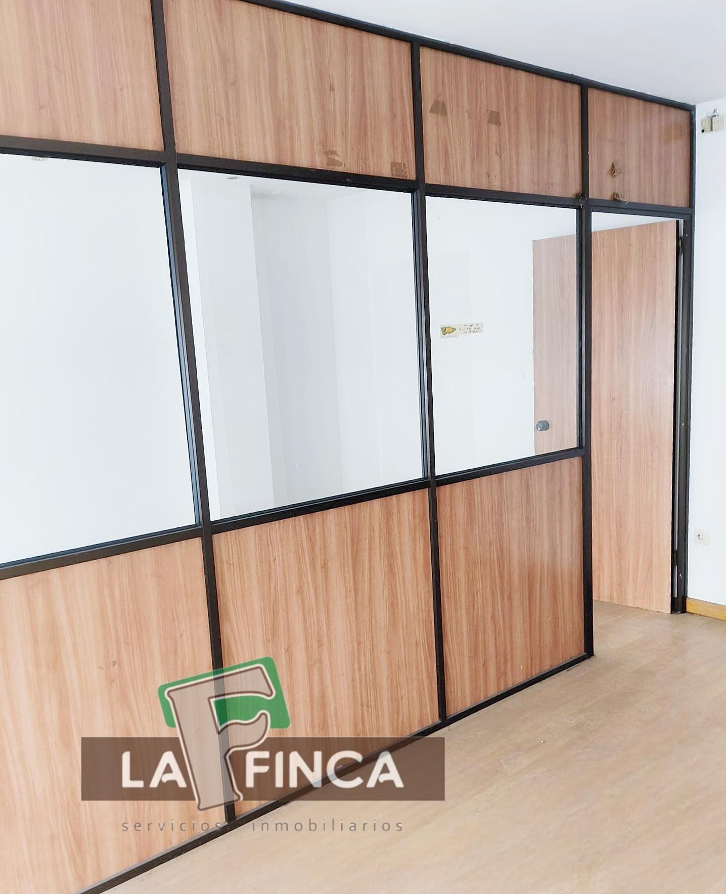 Venta de local en Oviedo