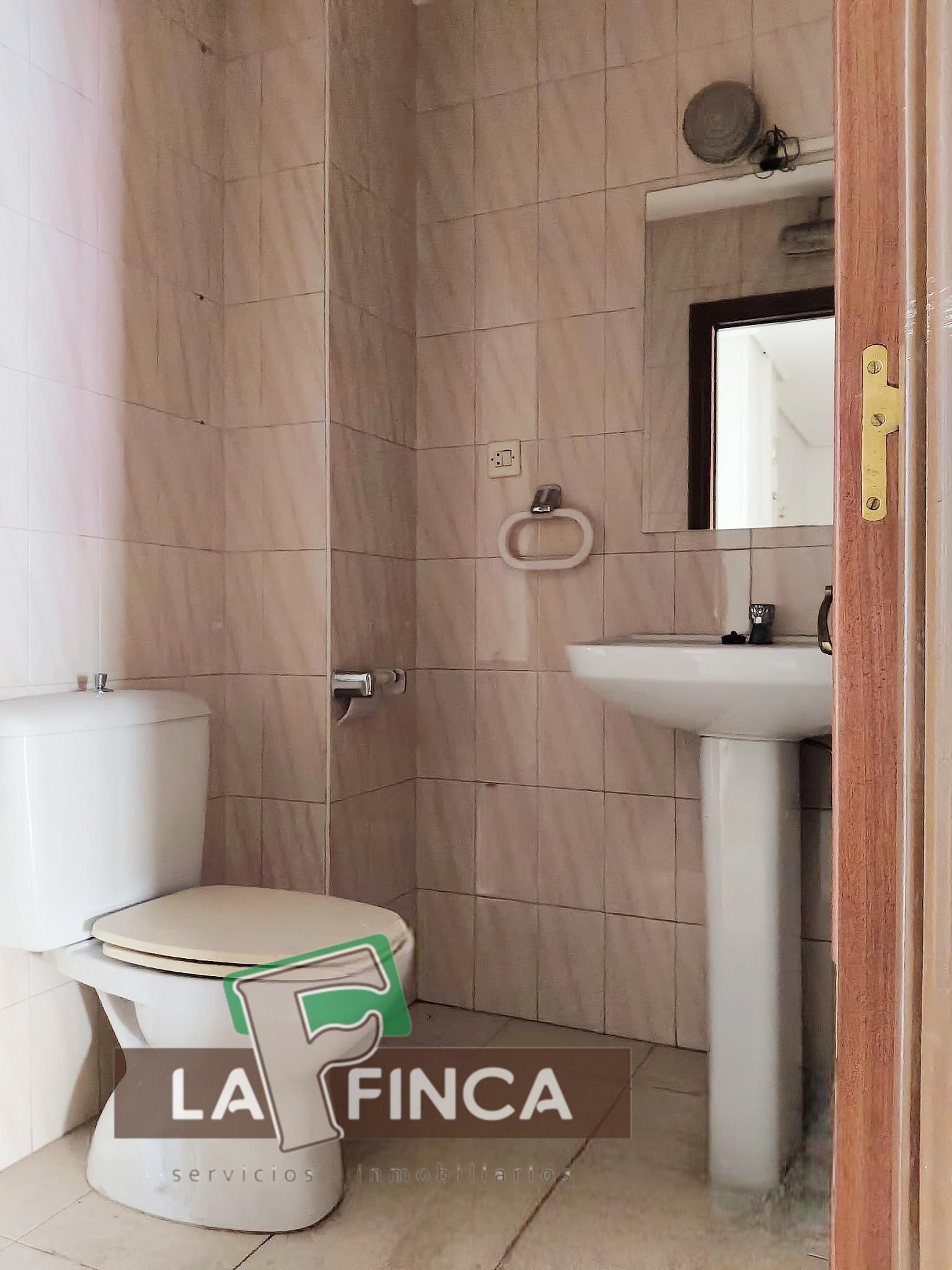 Venta de local en Oviedo