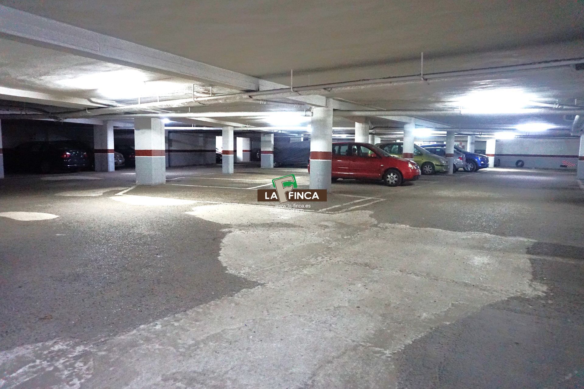 For sale of garage in Oviedo