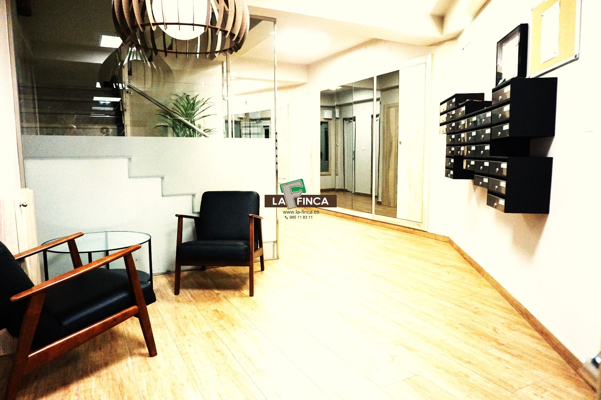 For sale of office in Oviedo