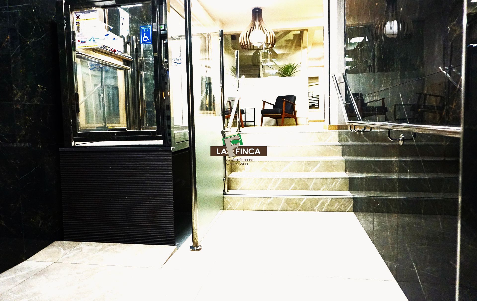 For sale of office in Oviedo