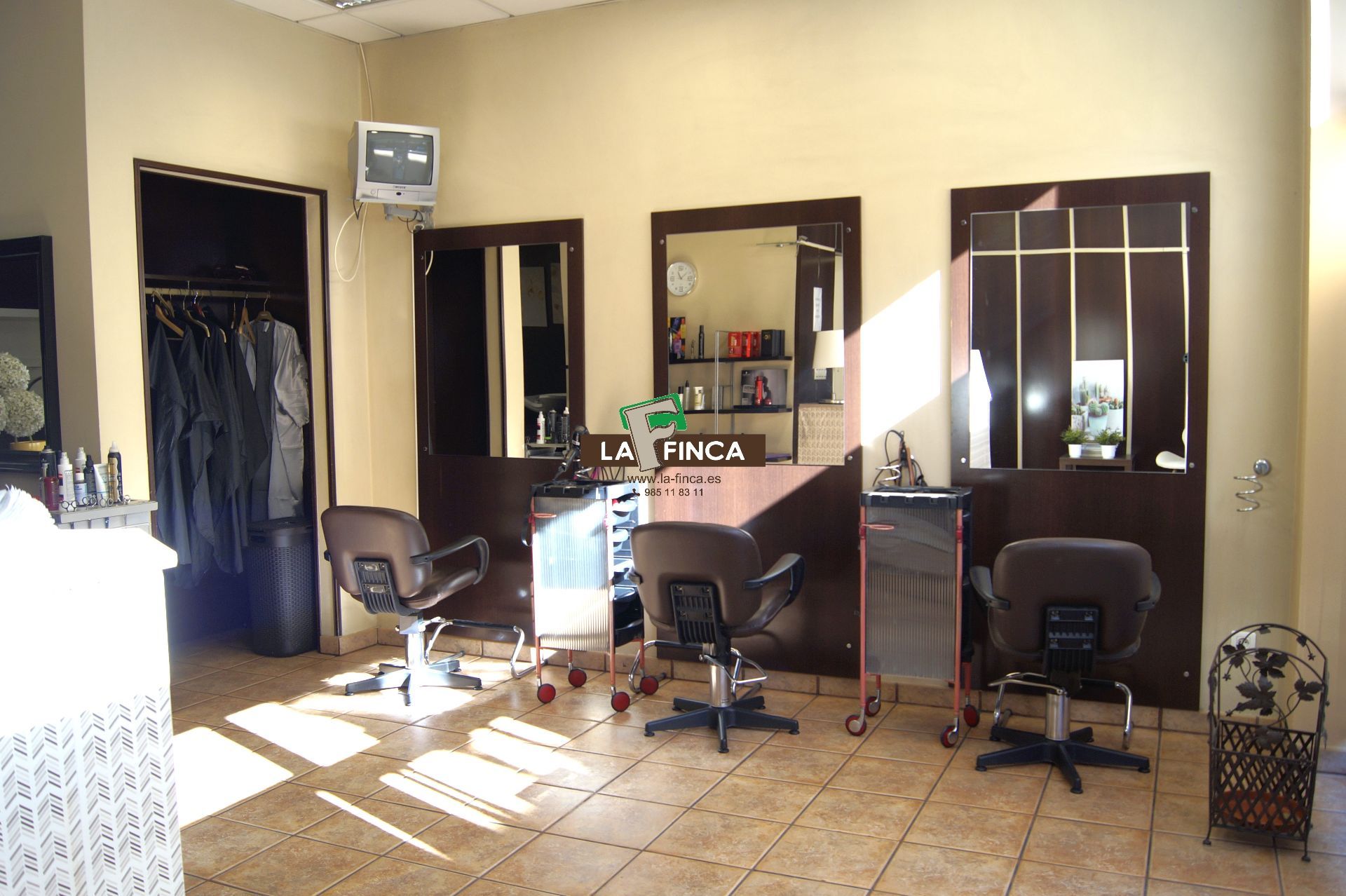 For sale of premises in Oviedo