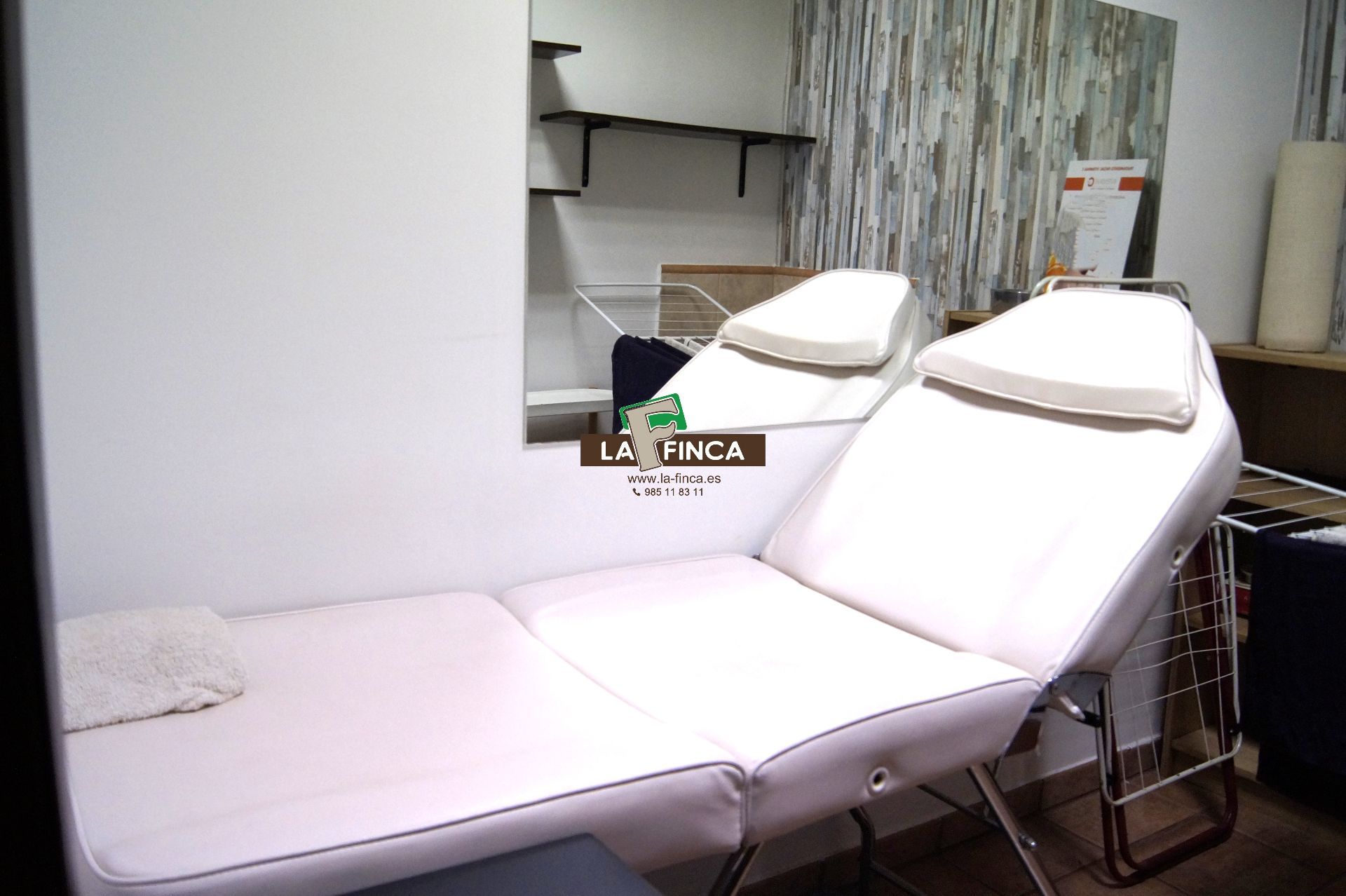 For sale of premises in Oviedo