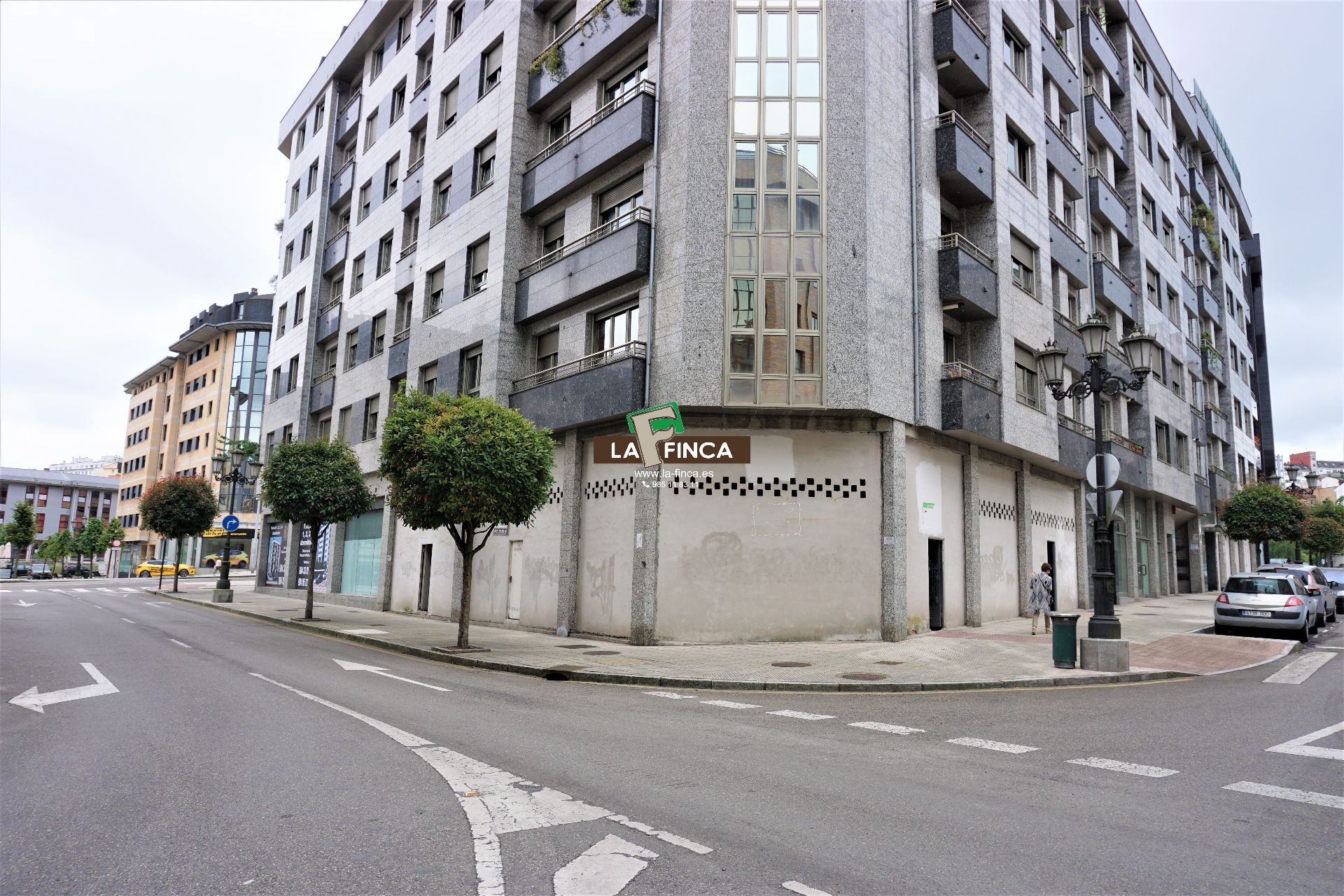 Venta de local en Oviedo