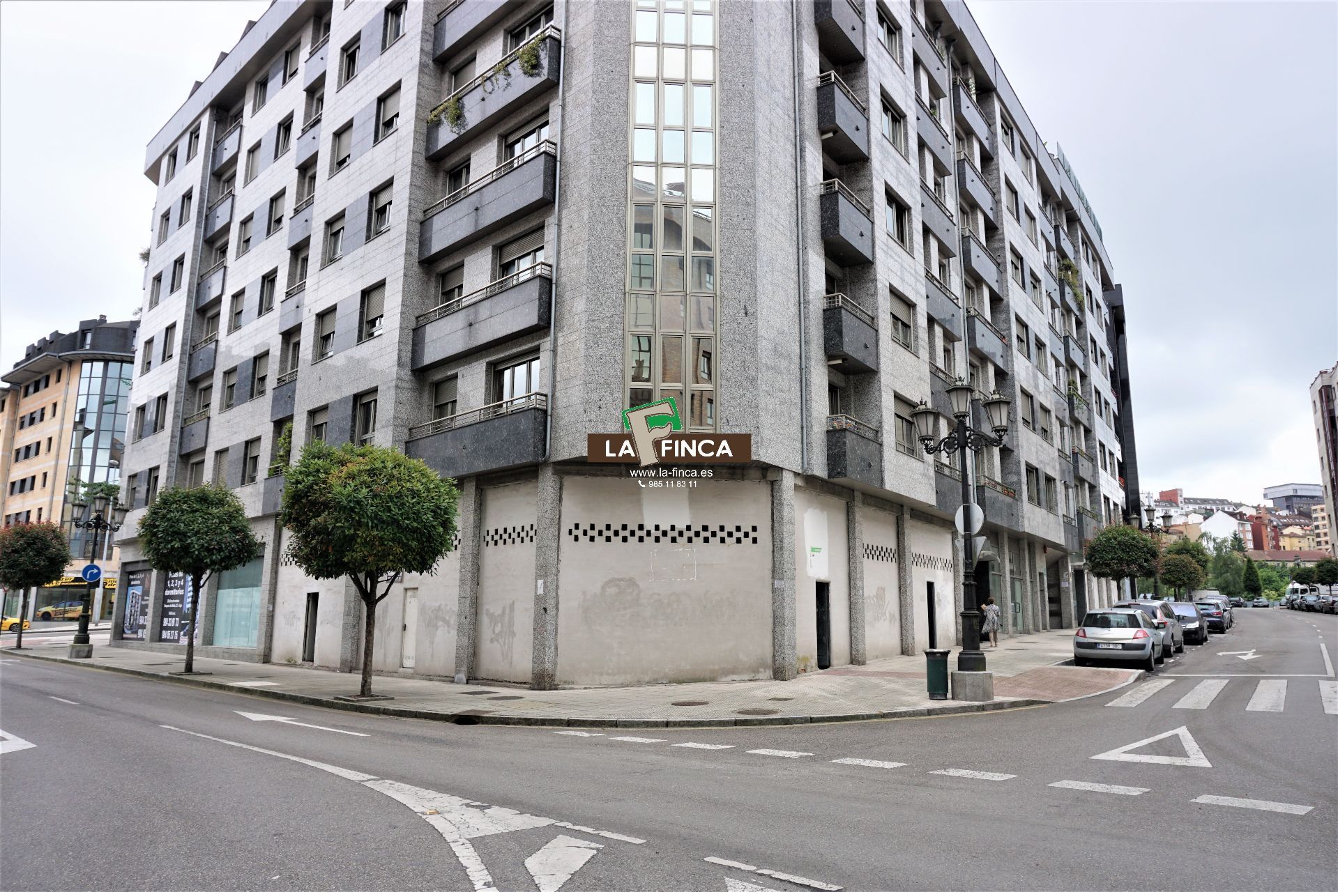 Venta de local en Oviedo