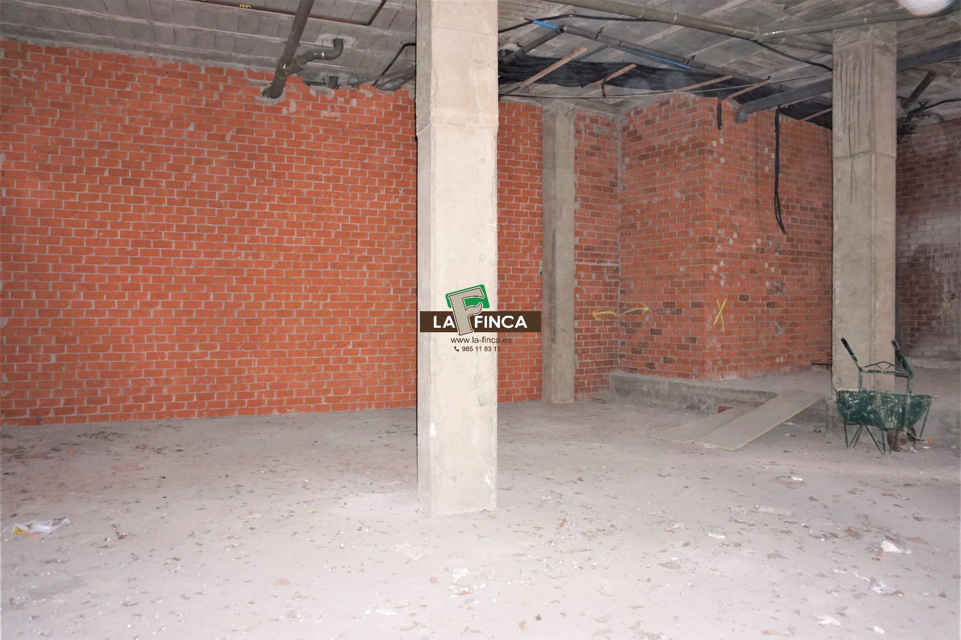 Venta de local en Oviedo