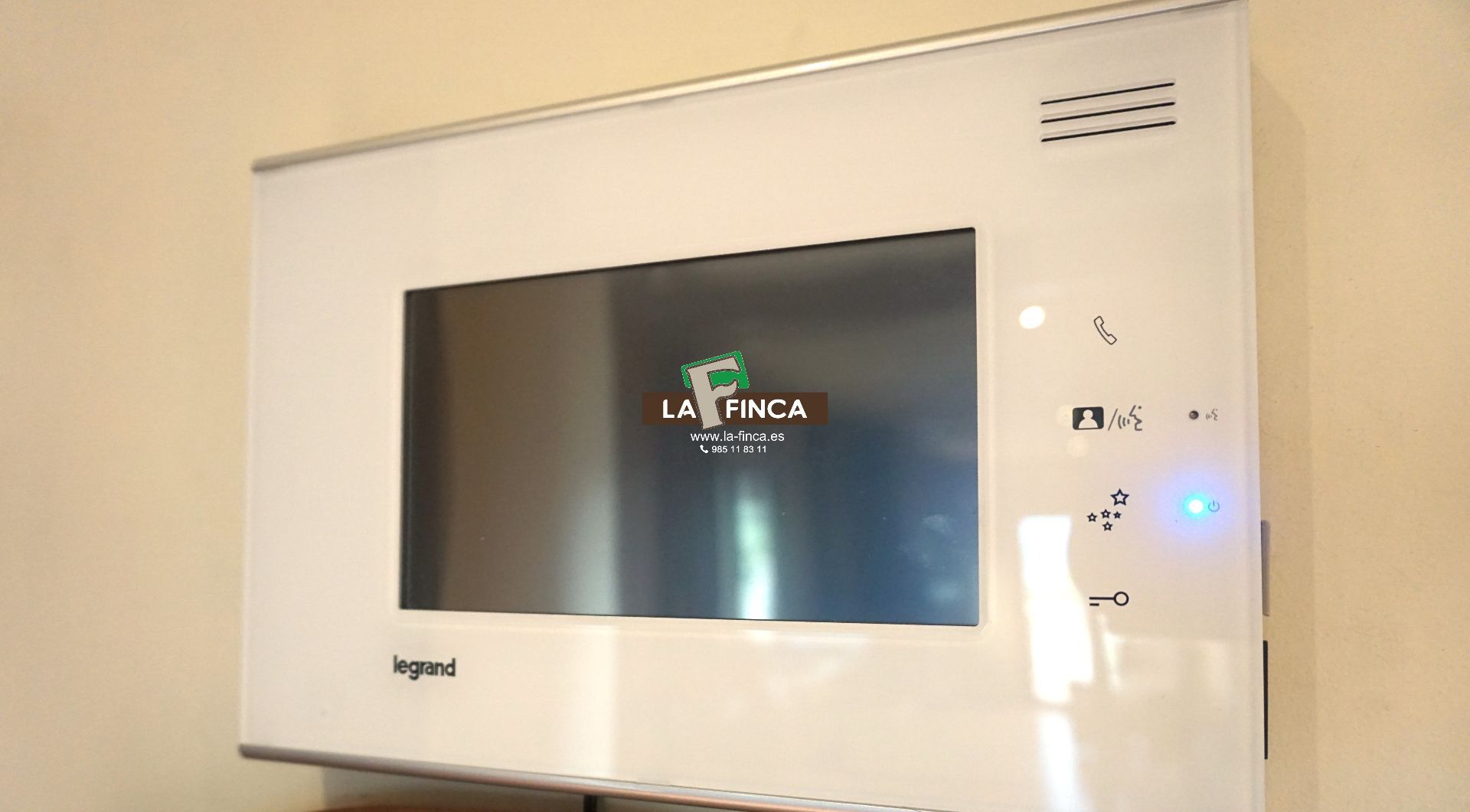 Venta de villa en Oviedo