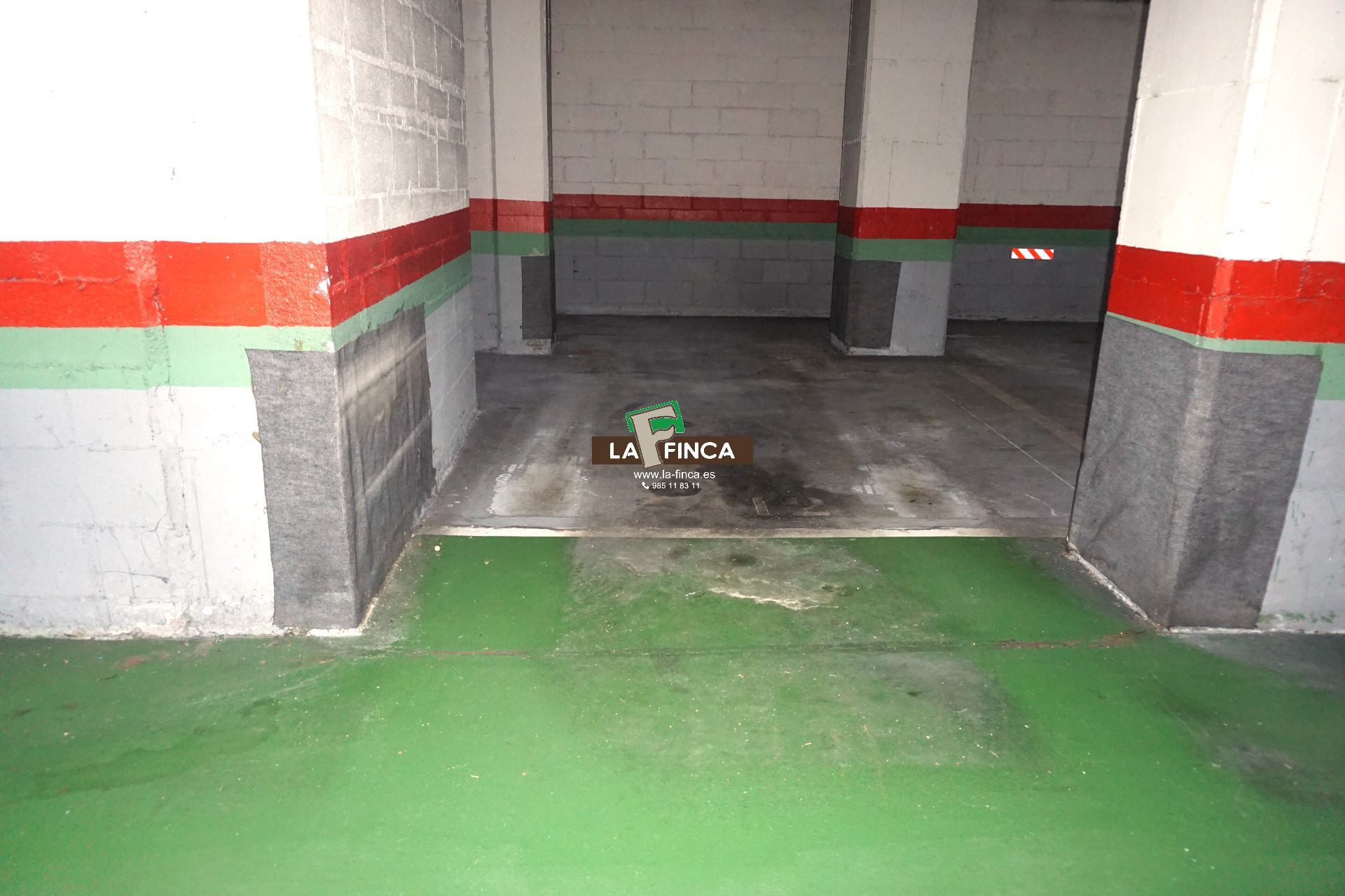 For sale of garage in Oviedo