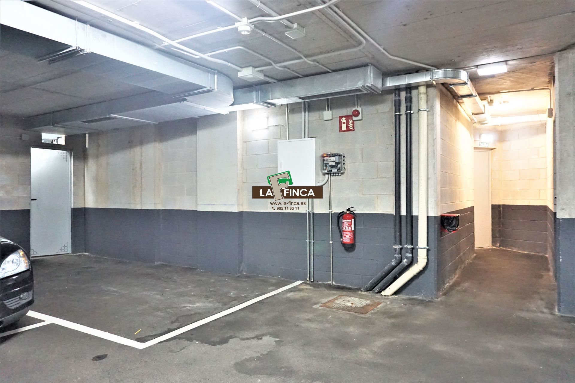 For sale of garage in Oviedo