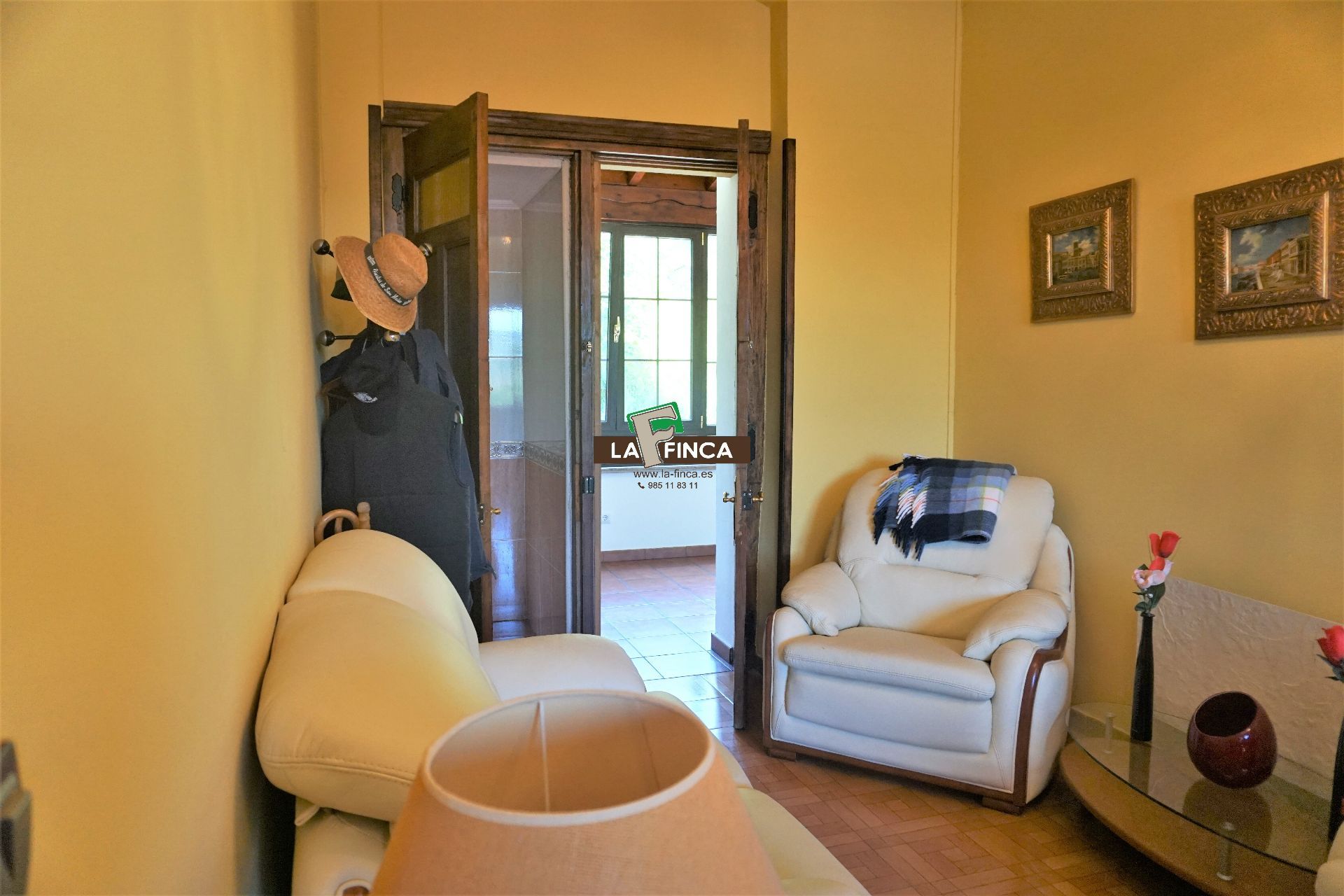 For sale of house in Oviedo