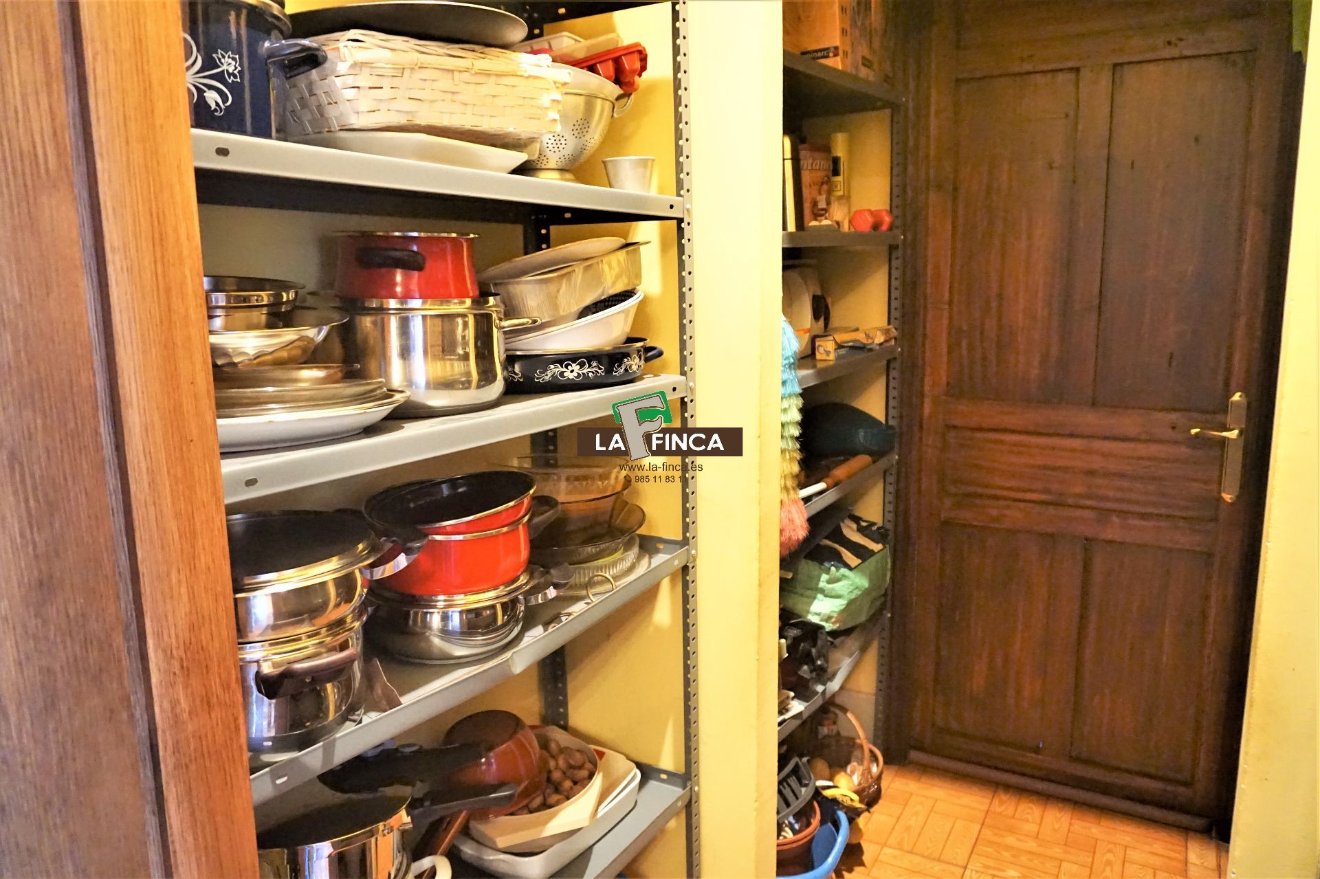 For sale of house in Oviedo