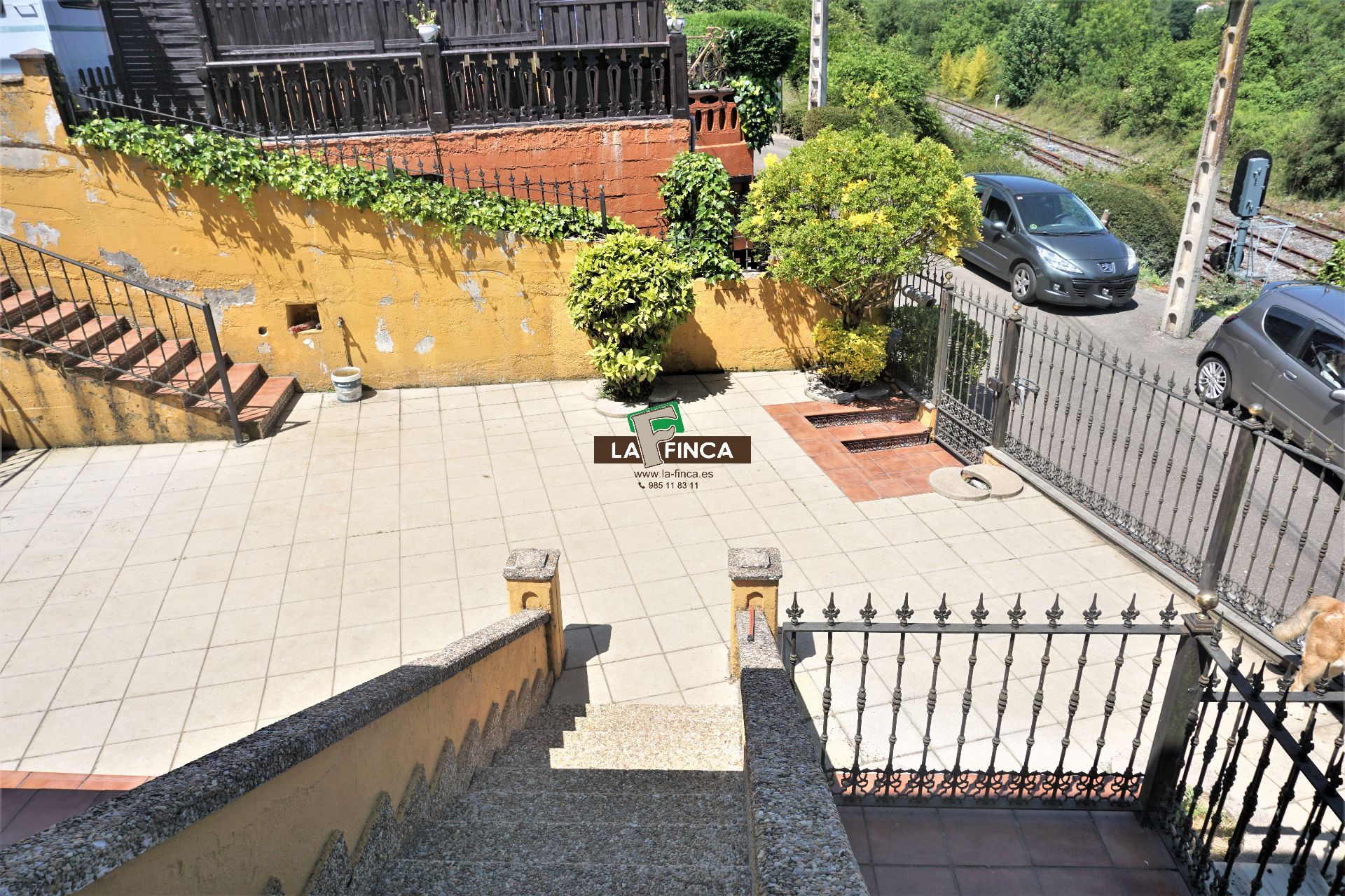 For sale of house in Oviedo