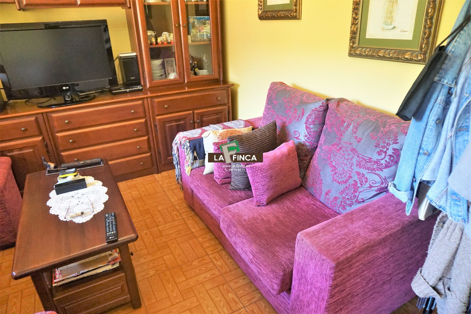 For sale of house in Oviedo