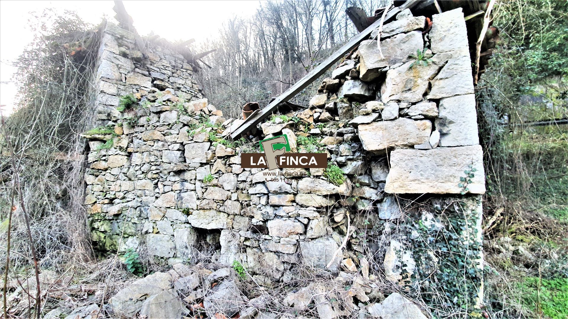 For sale of house in Oviedo