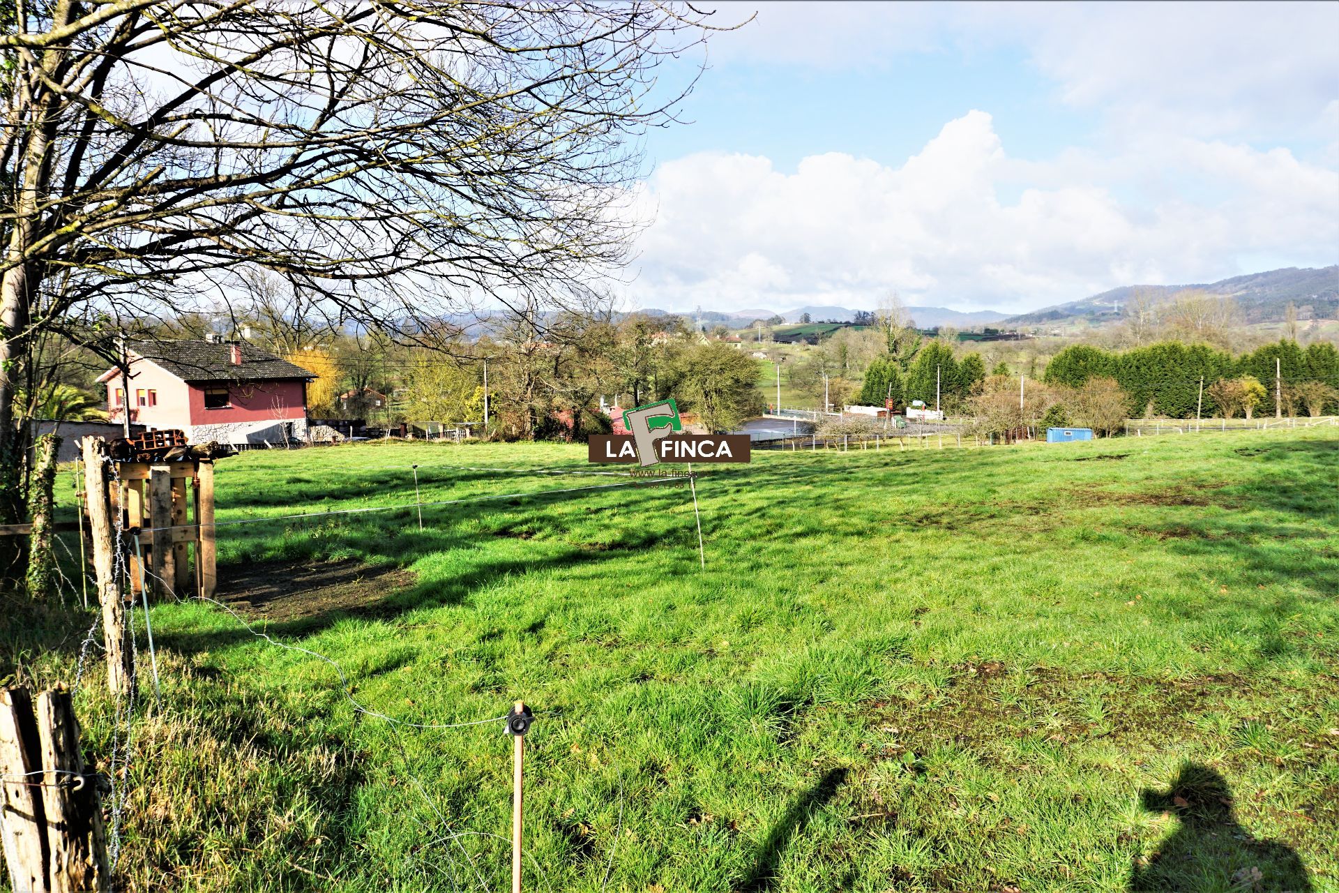 Venta de terreno en Llanera