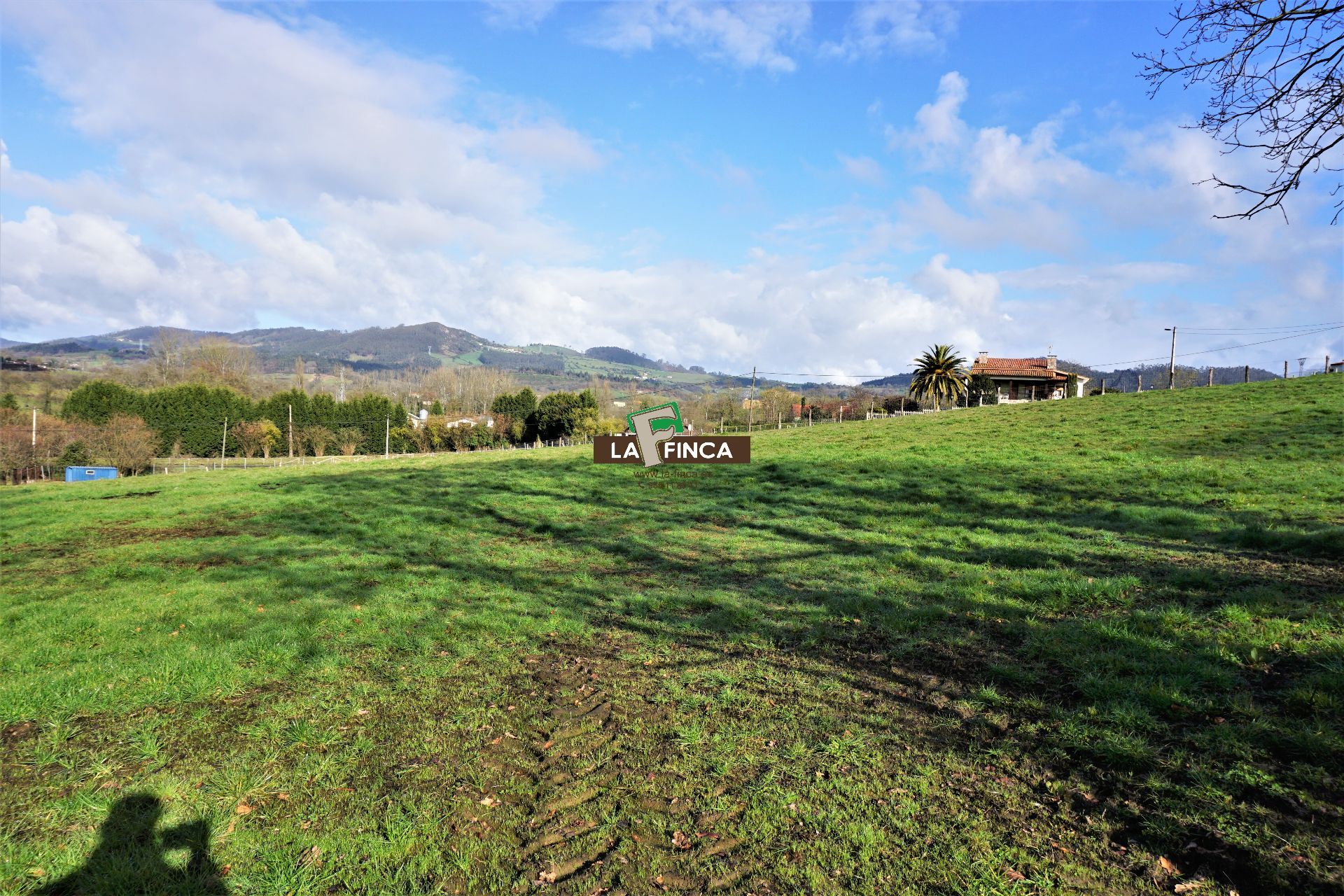Venta de terreno en Llanera
