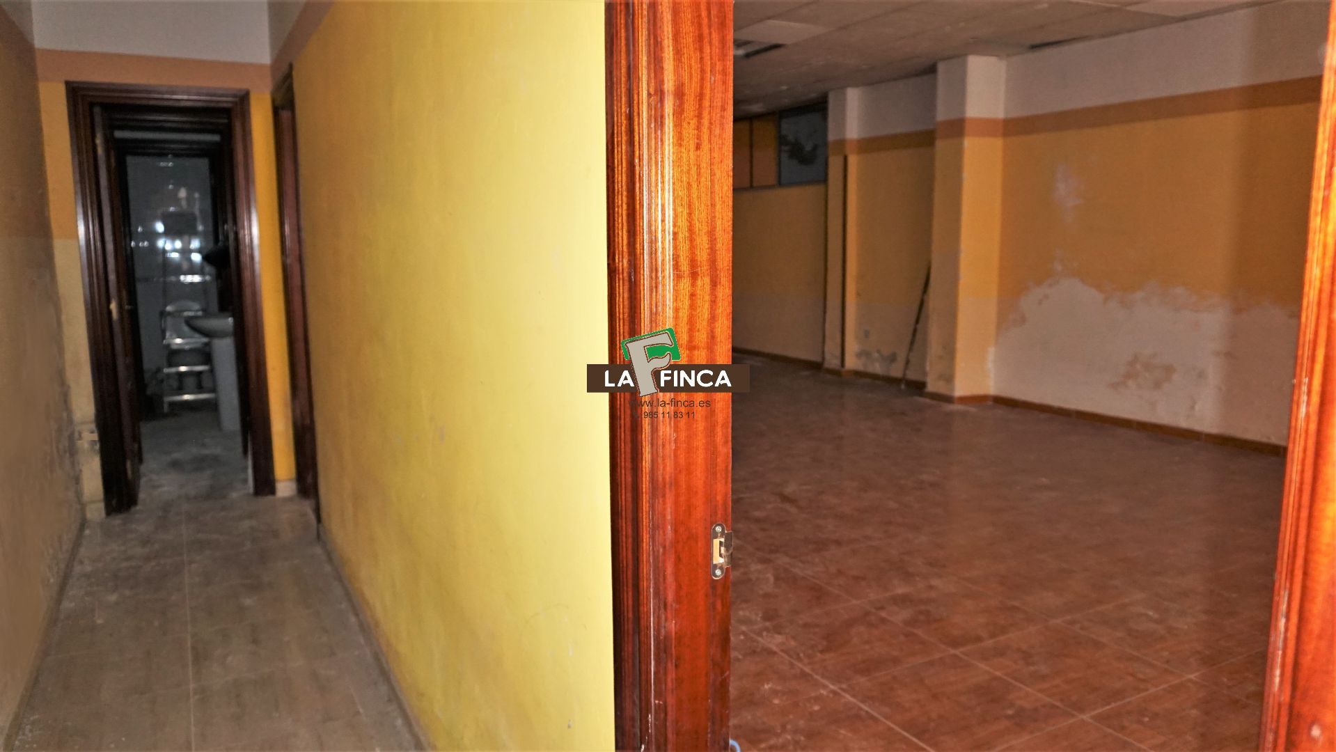 Venta de local en Oviedo