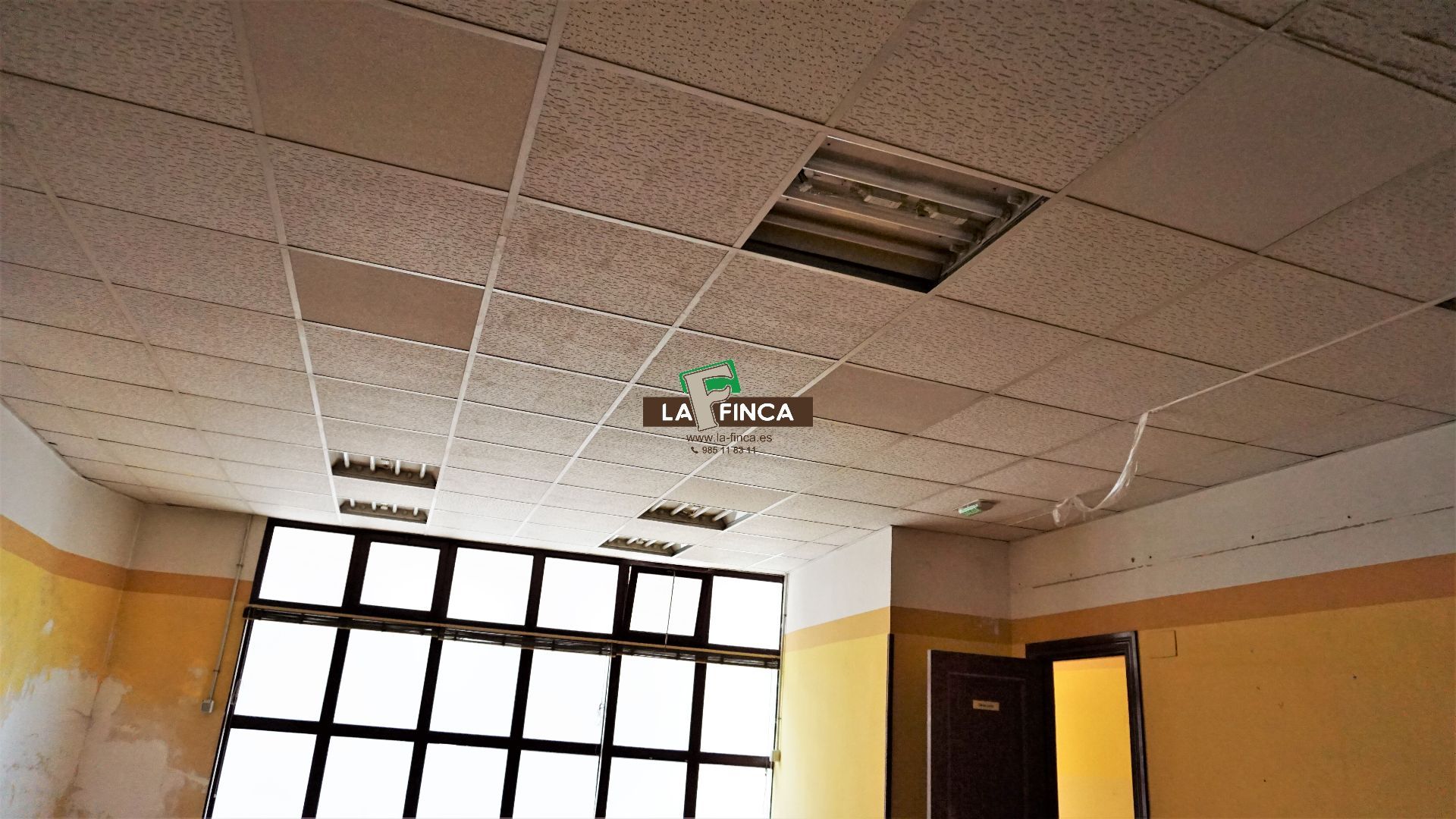 Venta de local en Oviedo