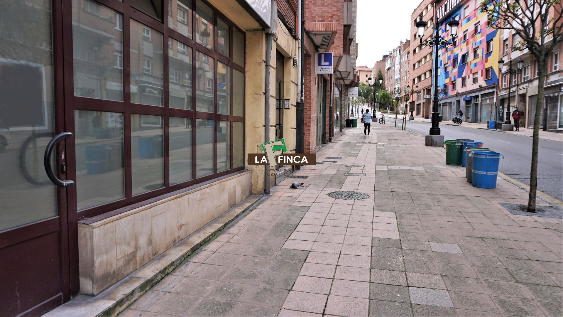 Venta de local en Oviedo