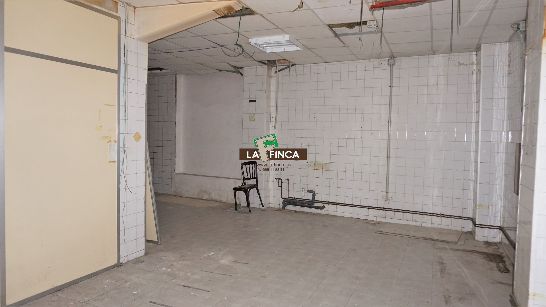 For sale of premises in Oviedo