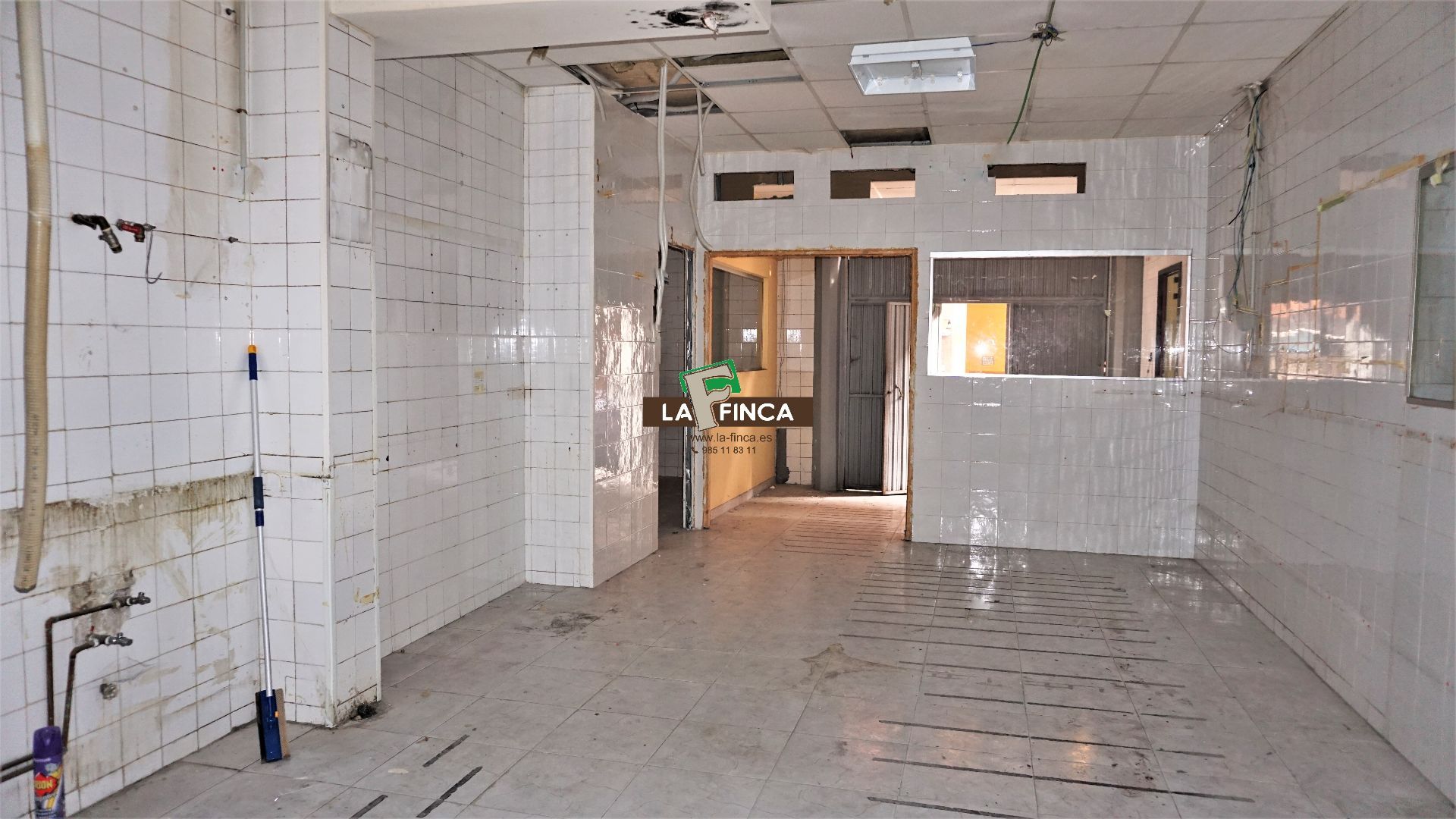 For sale of premises in Oviedo