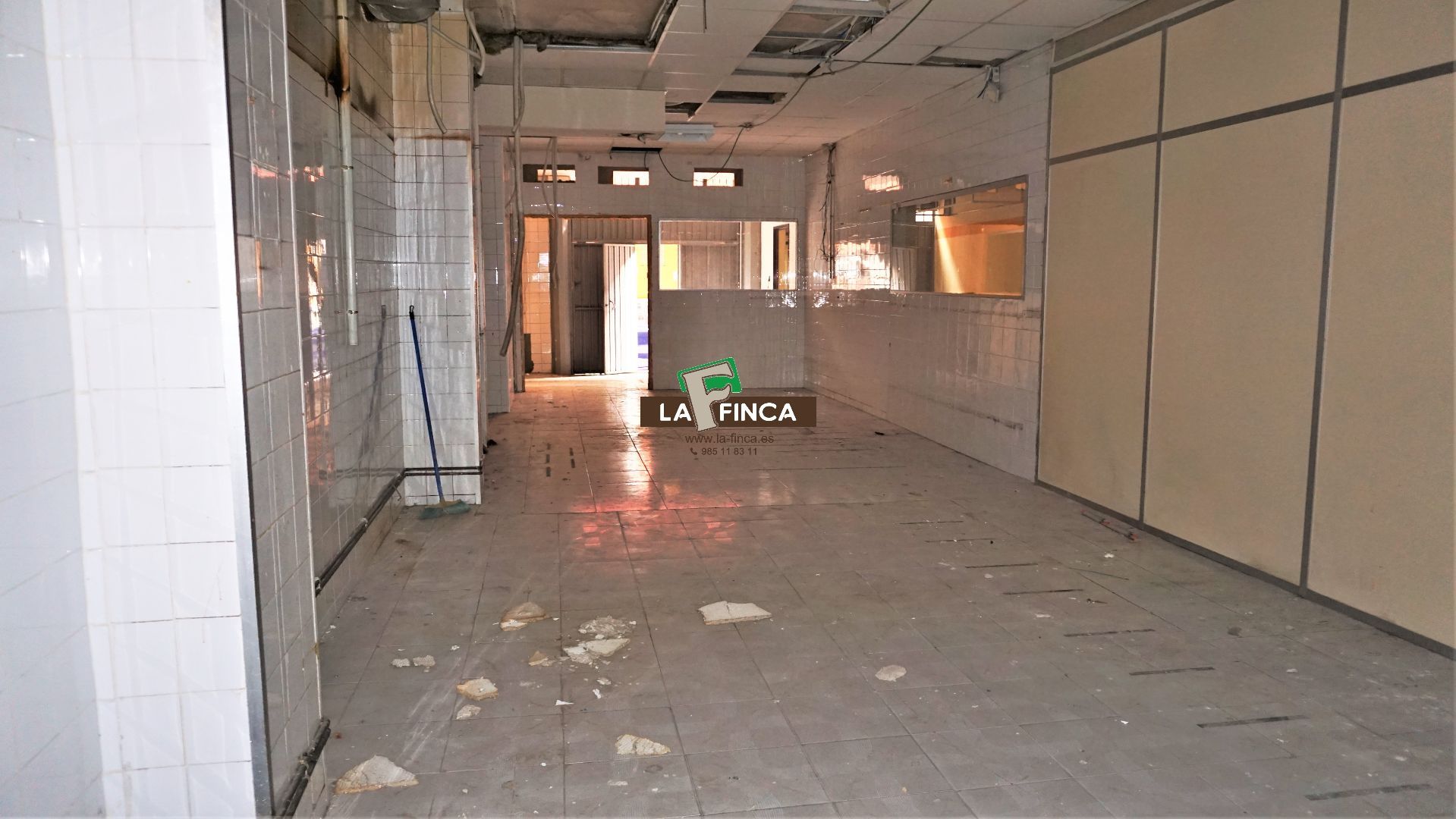 For sale of premises in Oviedo