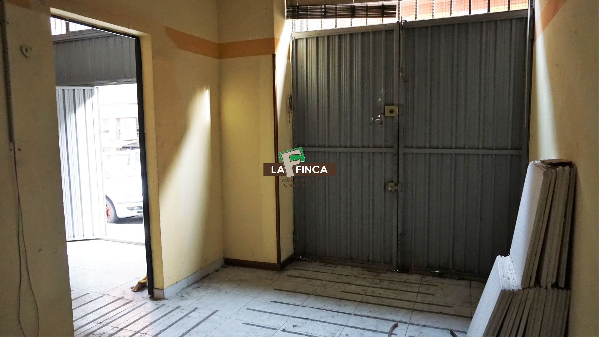 For sale of premises in Oviedo