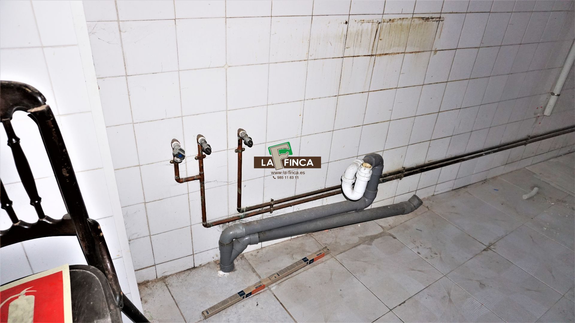 For sale of premises in Oviedo