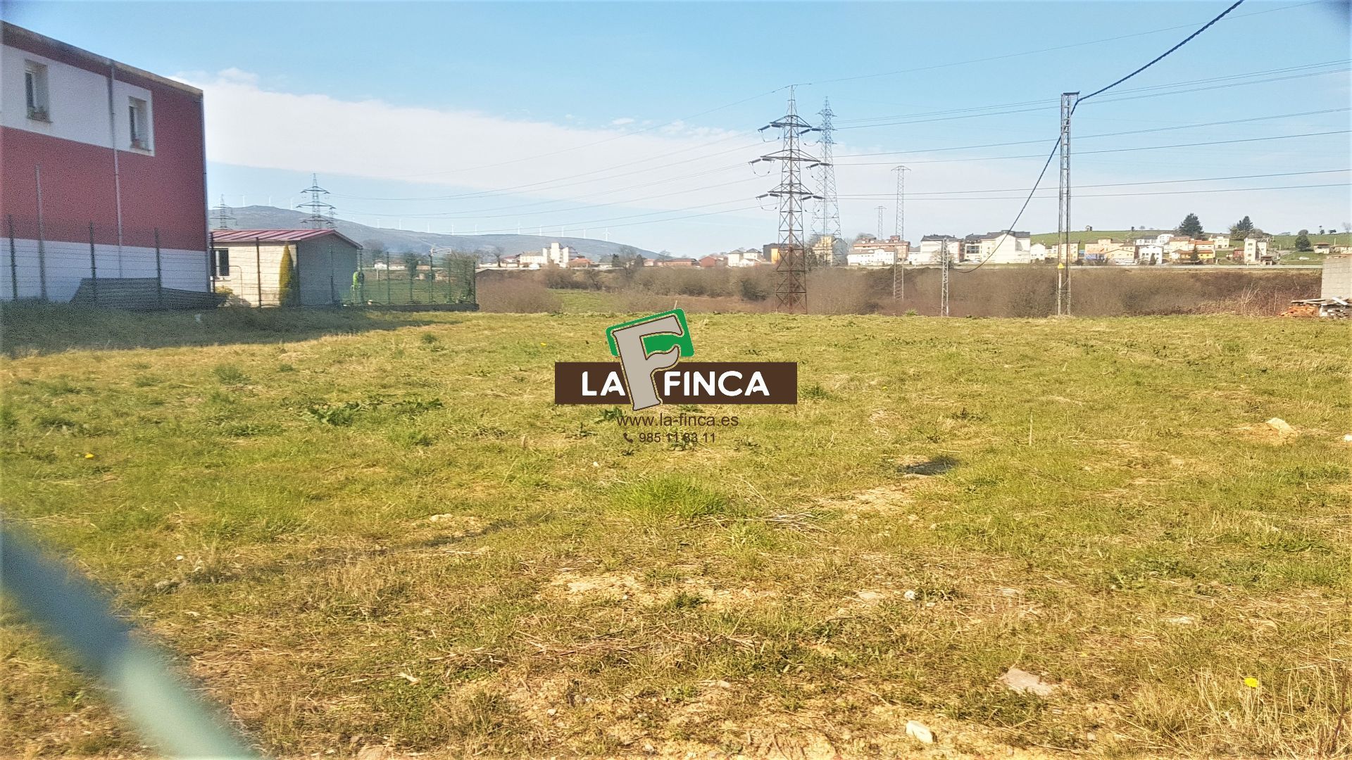 For sale of land in Salas