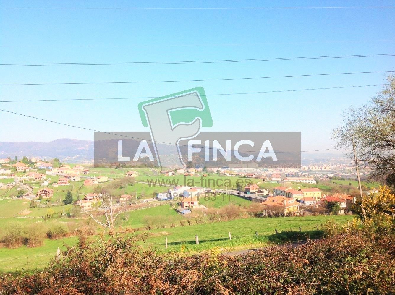For sale of land in Oviedo