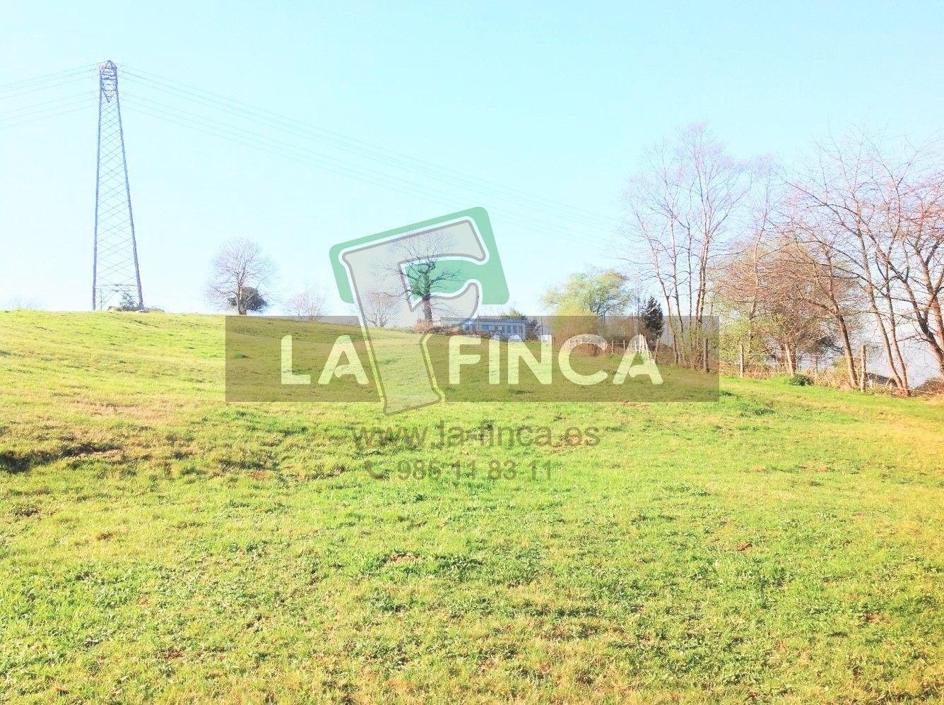 For sale of land in Oviedo