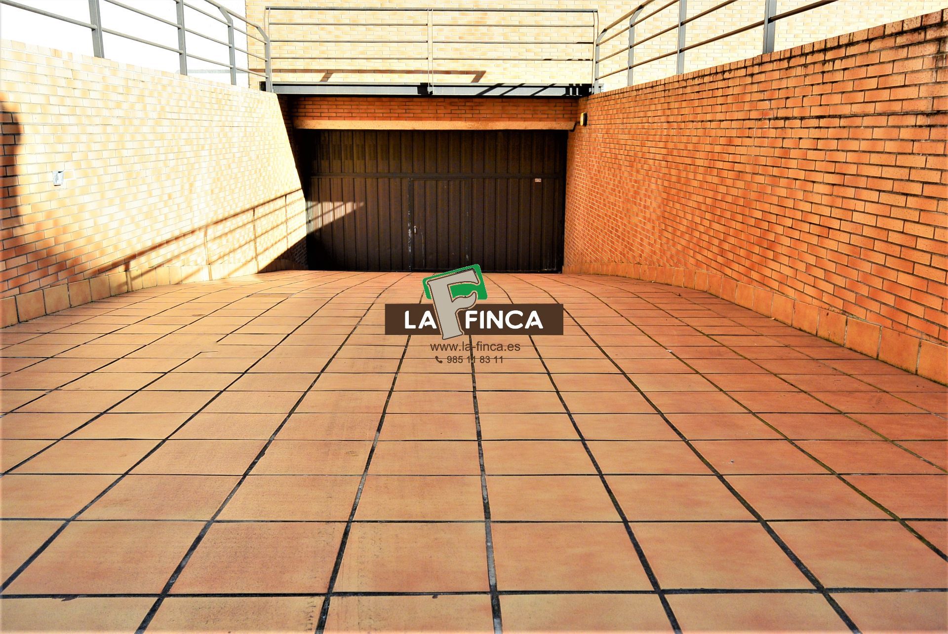 Venta de garaje en Oviedo