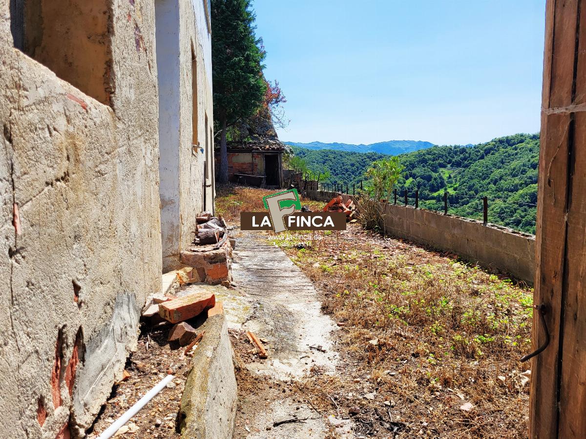 Venta de casa en Teverga
