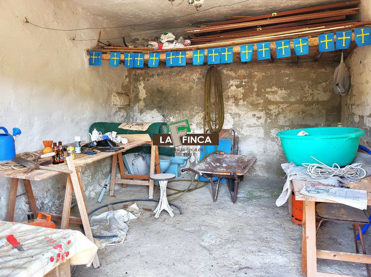 Venta de casa en Teverga