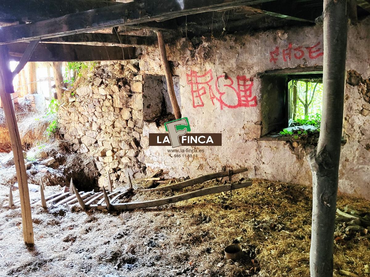 Venta de casa en Teverga