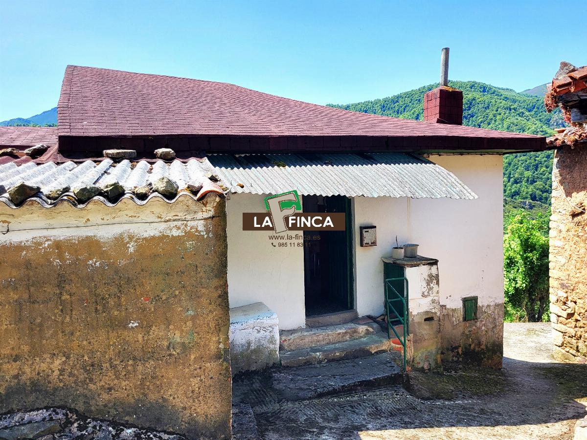 Venta de casa en Teverga