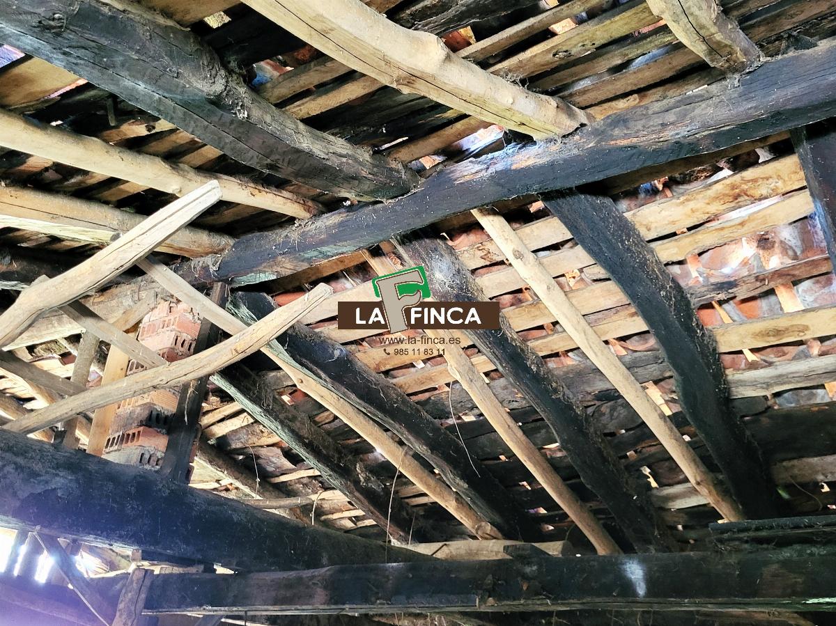 Venta de casa en Teverga