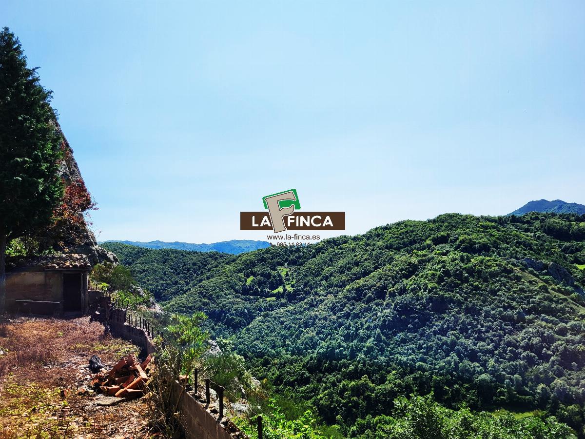 Venta de casa en Teverga