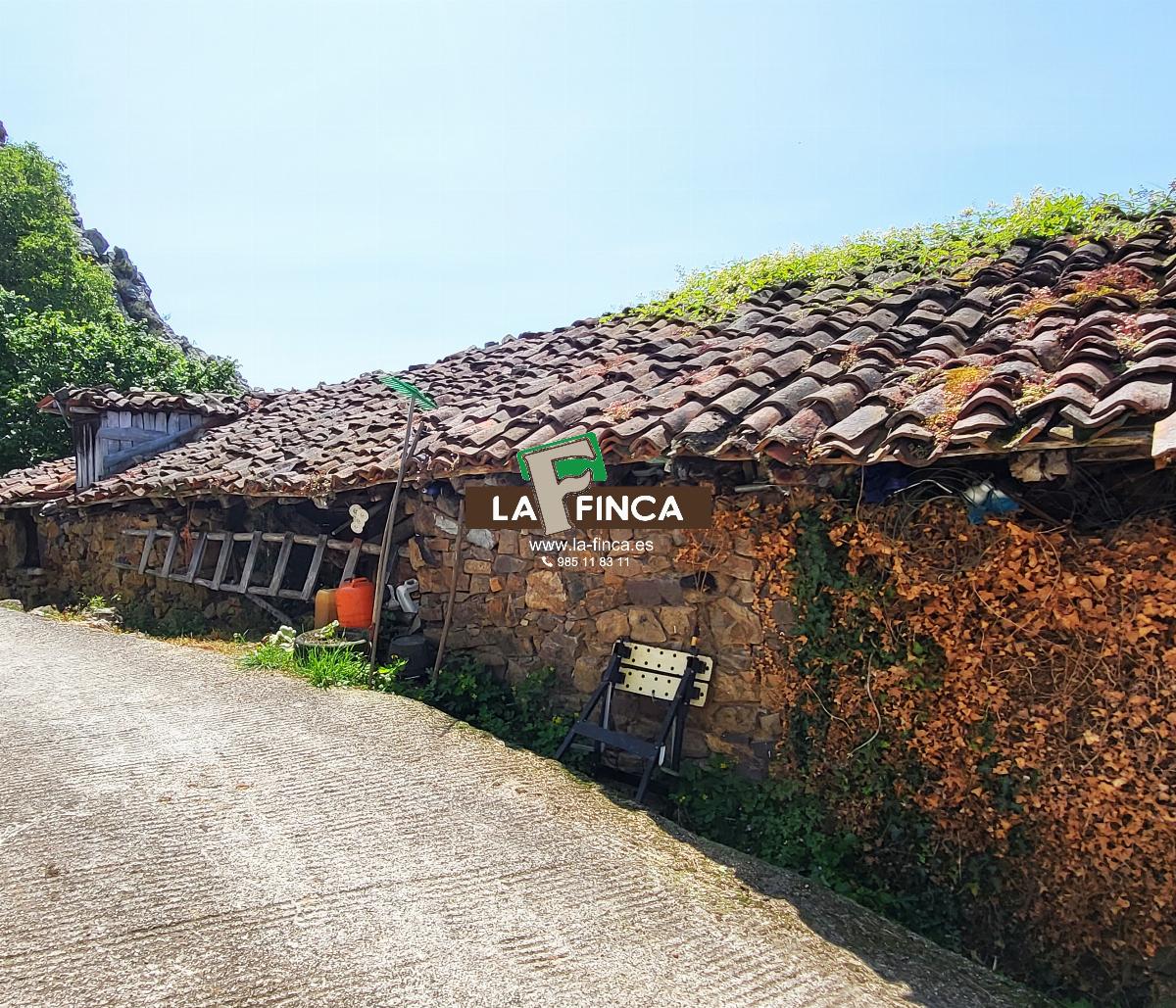 Venta de casa en Teverga