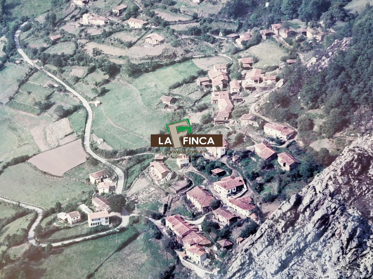 Venta de casa en Teverga